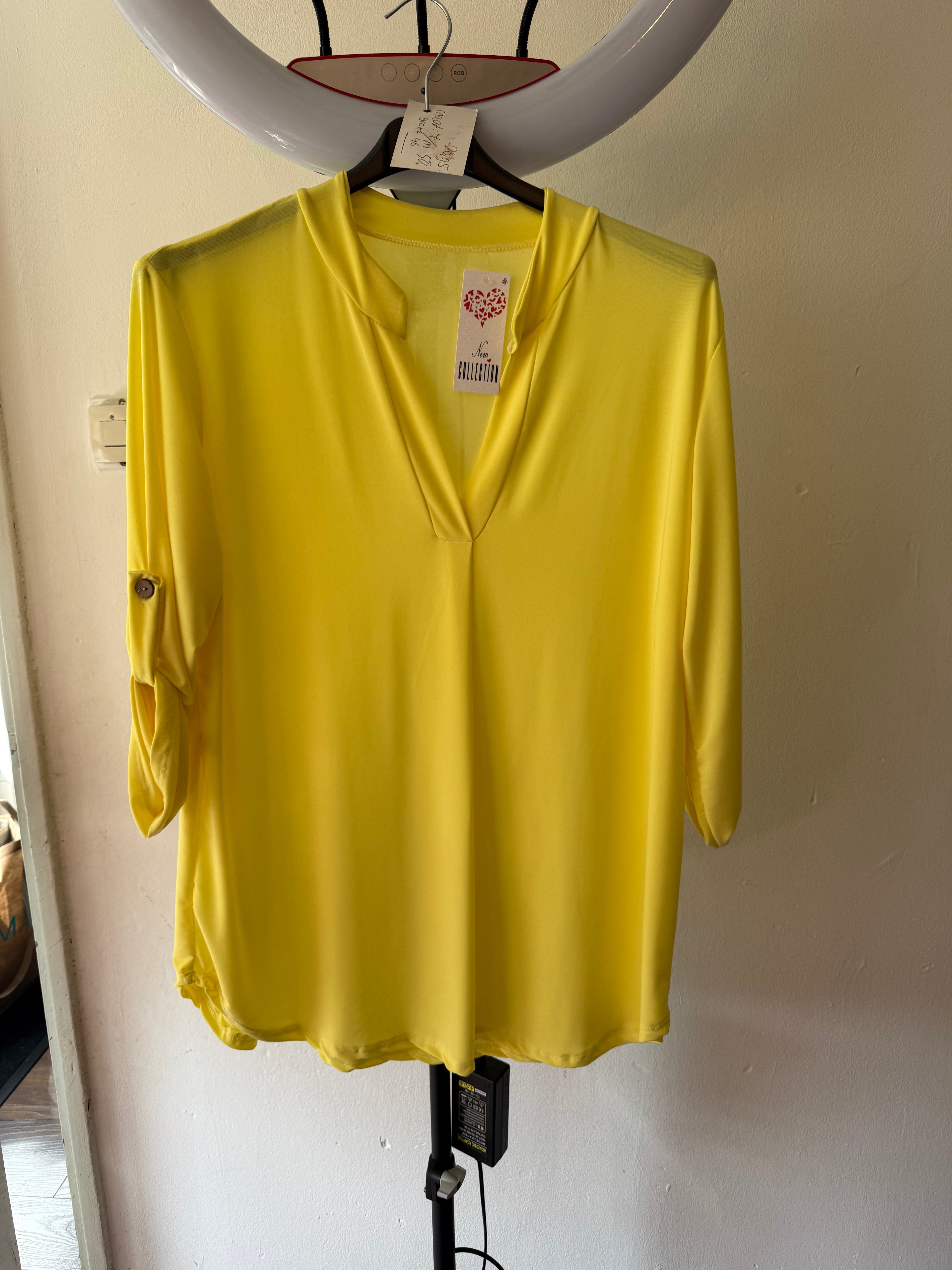 Gele shirt korte mouw met knoopjes - Plussize