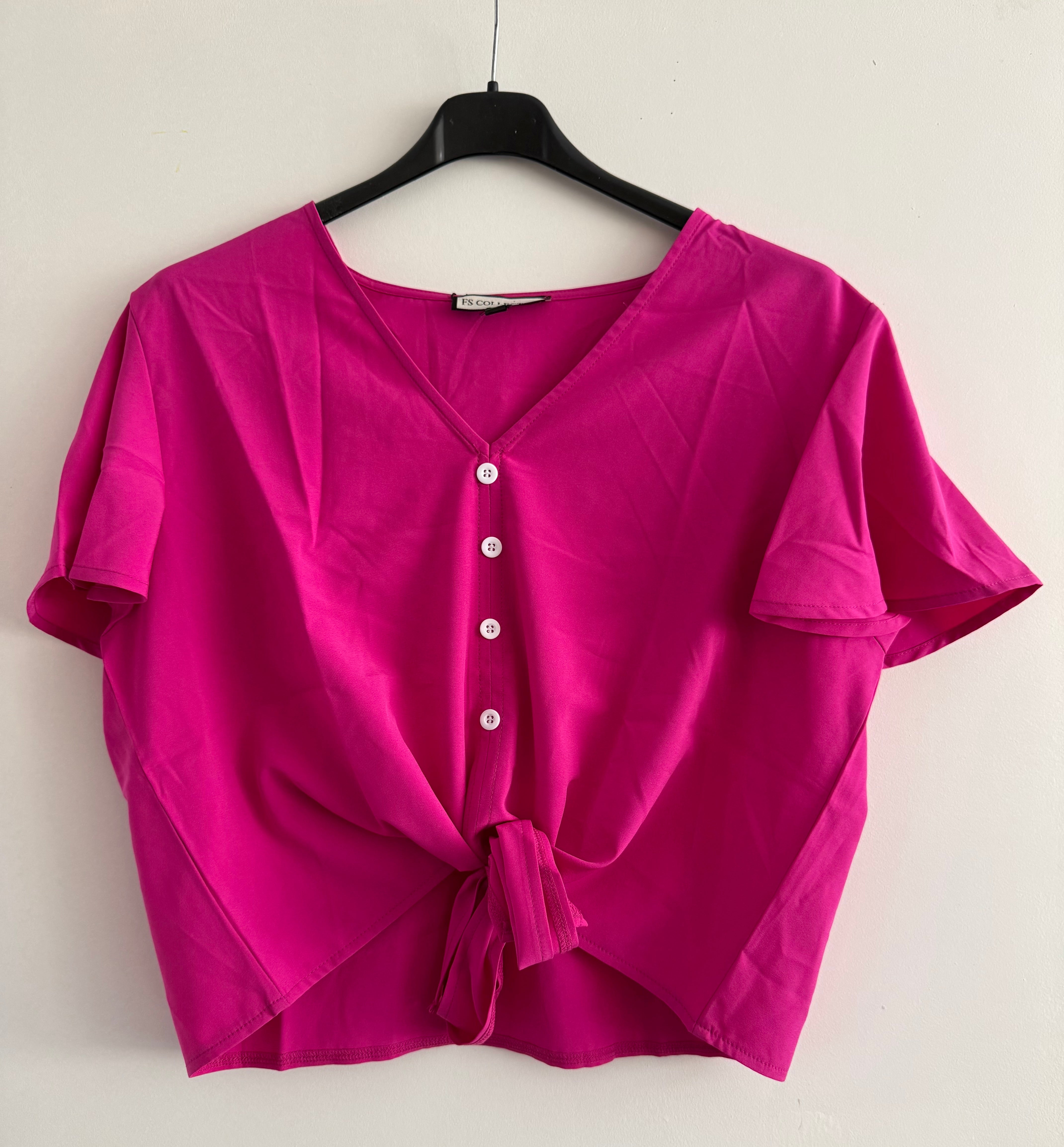 Fuchsia Crop Top met Knoopsluiting en Strik