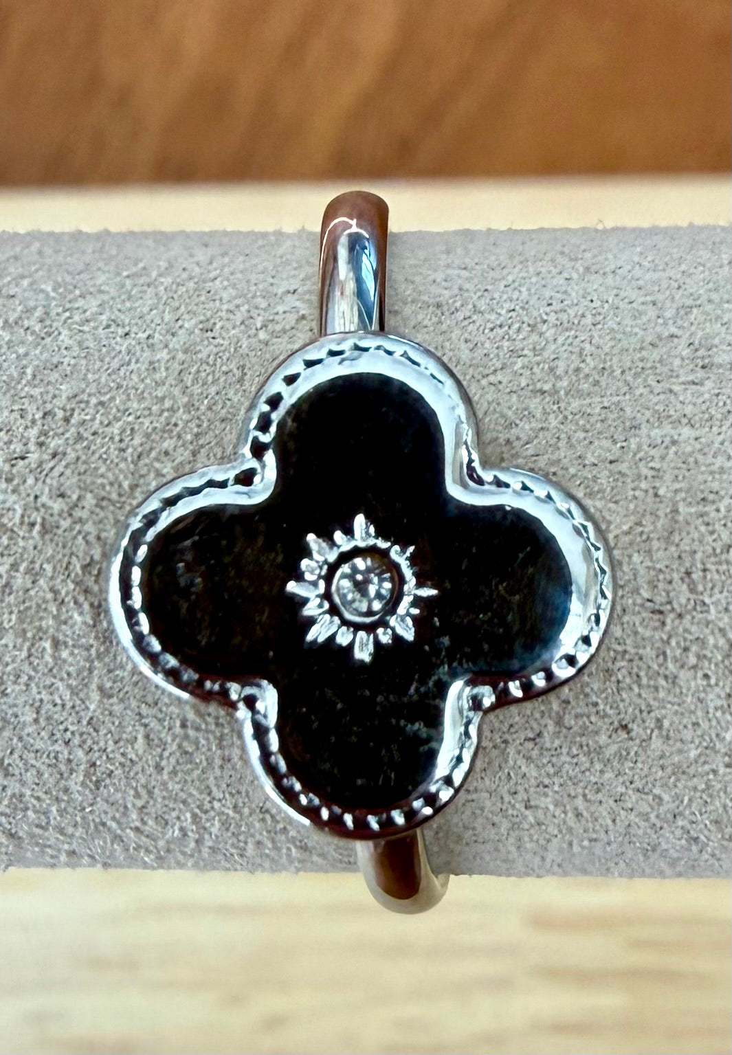 Zilveren Klavertje Ring met Kristal