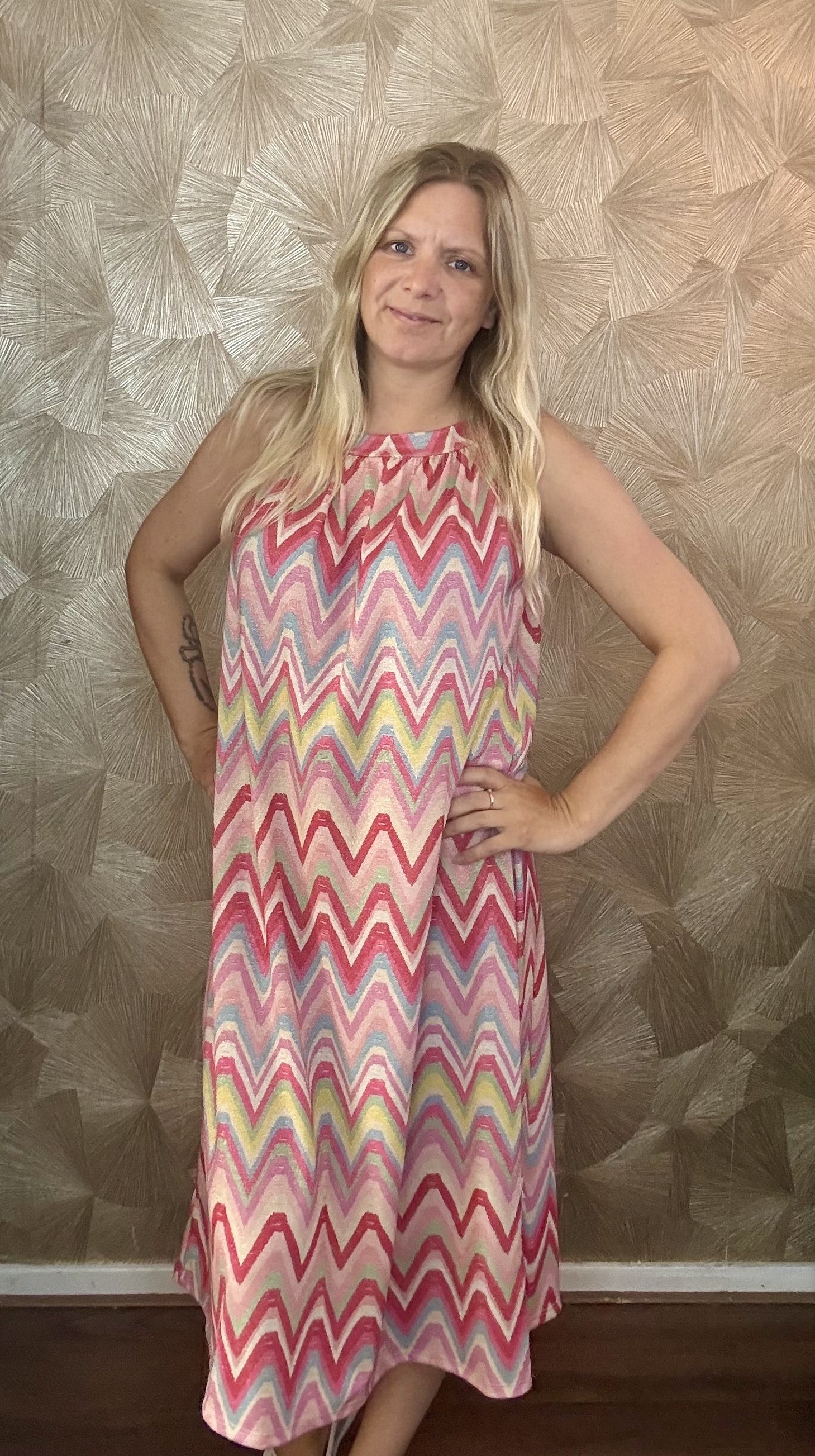 Halterjurk met zigzag print