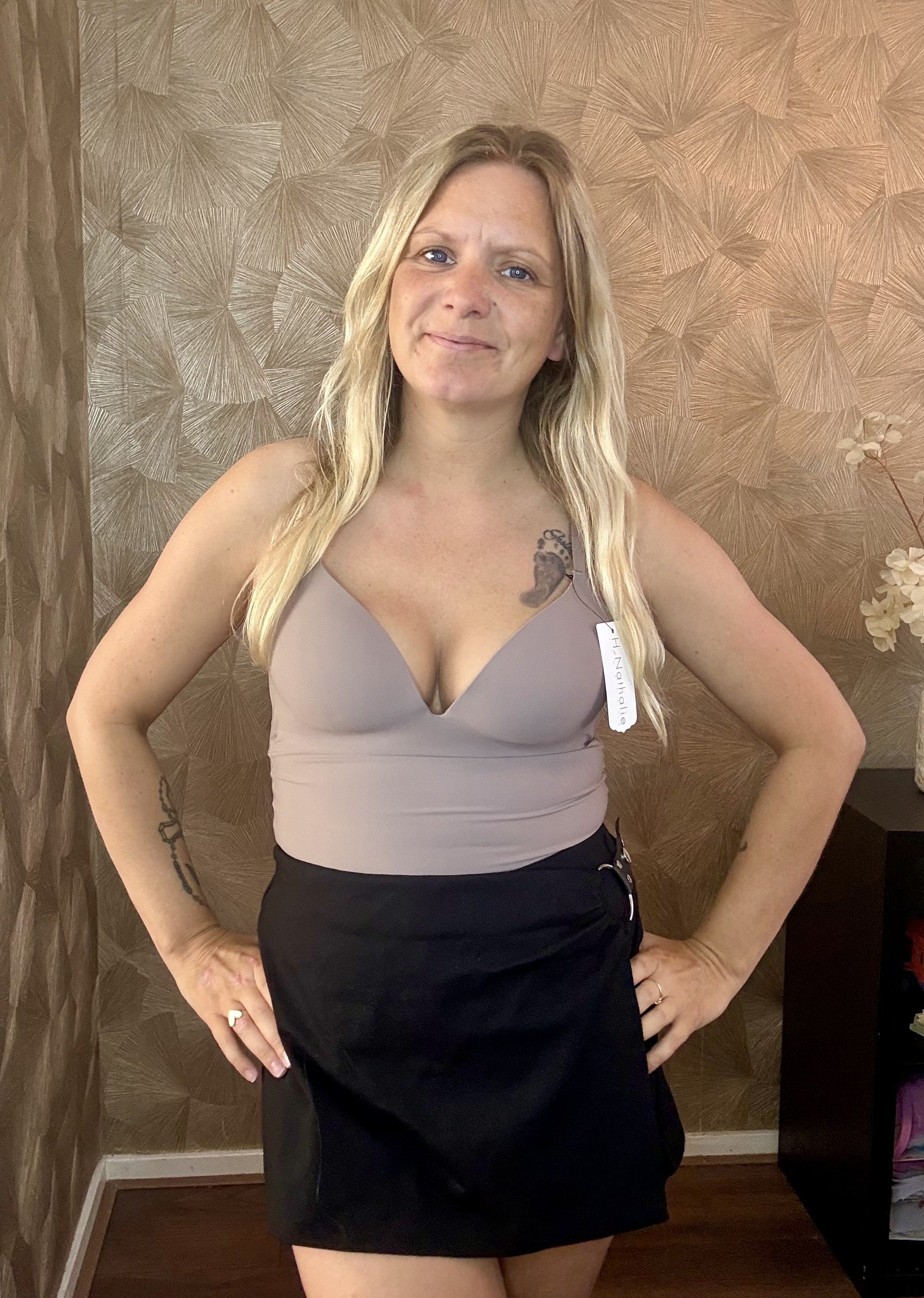 Body met voorgevormde cups beige